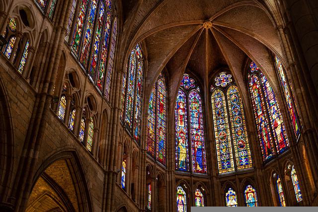 Qué es una Iglesia Gótica - Camino y Oración
