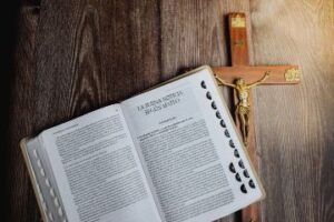 Lecturas y Evangelio de hoy Martes 04 de Octubre del 2023 – Ciclo C