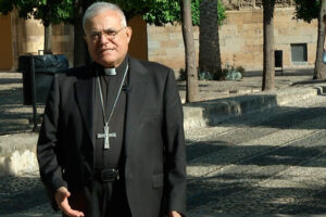 Demetrio Fernández pide un obispo coadjutor para Córdoba