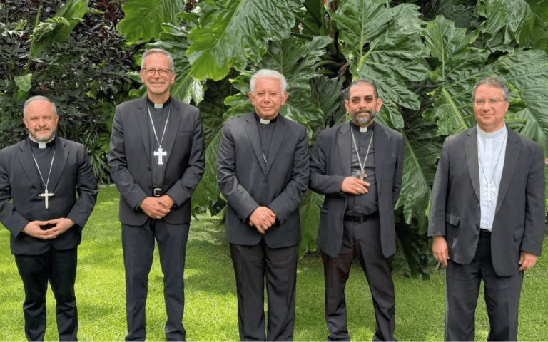 Unidad episcopal sin fronteras